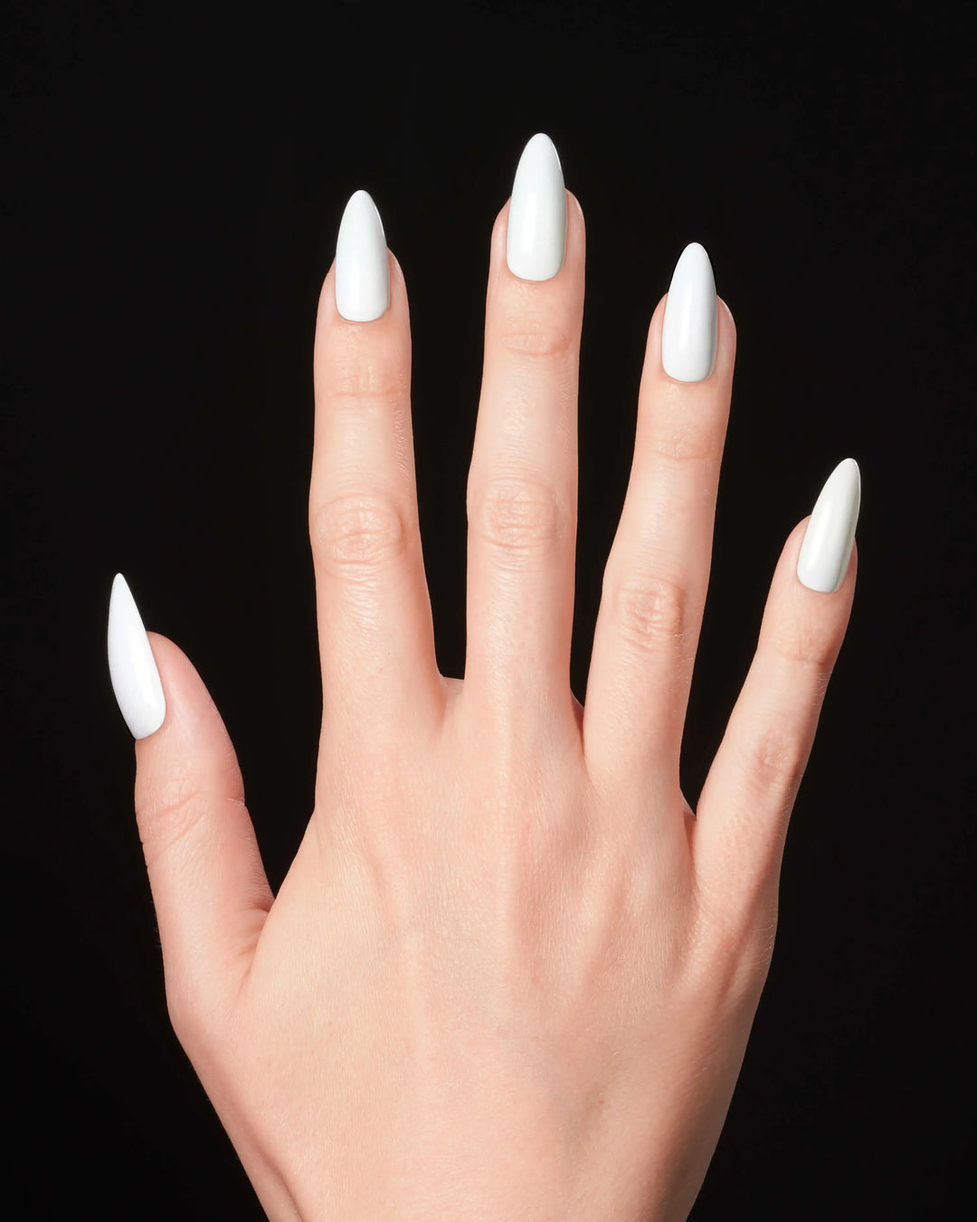 CND SHELLAC Vivid White Gloves Shade on Nails