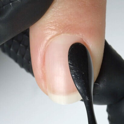 Fast and Simple Nail Prep with CND™ SHELLAC™