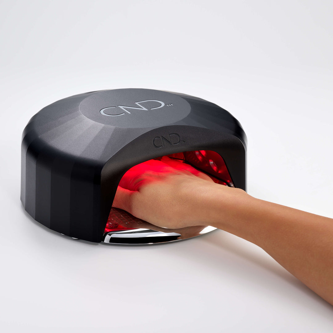 CND™ VISIBLE LIGHT LAMP